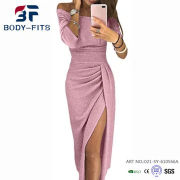 어깨 드레스에서 긴 소매